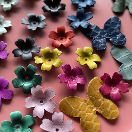 真皮质立体压花和蝴蝶手工diy饰品发夹边夹宠物娃衣制作搭配材料