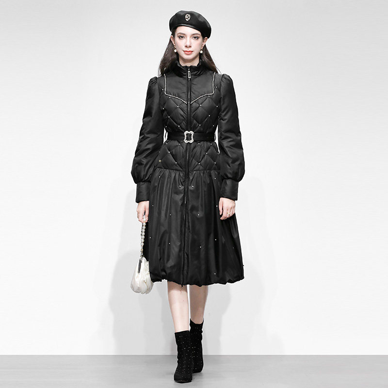 2025冬季新款女装甜酷手工钉钻长款立领宫廷羽绒服90保暖白鸭绒
