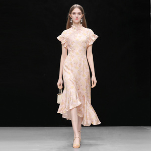 2026夏季新款新中式气质撞色印花立领收腰不规则鱼尾摆旗袍连衣裙