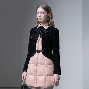 2025冬新款假两件小香轻奢粗花呢拼接翻领收腰显瘦A摆羽绒服外套