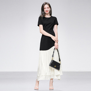 2026春季新款女装欧根纱短袖简约气质黑白撞色修身连衣裙裙子