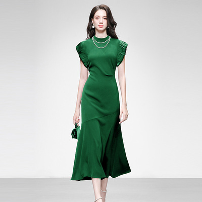 2025夏季新款气质半高领荷叶袖果绿色收腰显瘦鱼尾连衣裙长裙