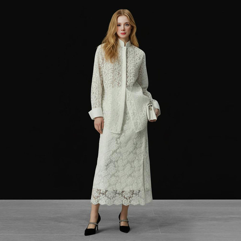 2026春季新款法式轻奢小香风白色镂空蕾丝衬衫+高腰小A字半裙套装