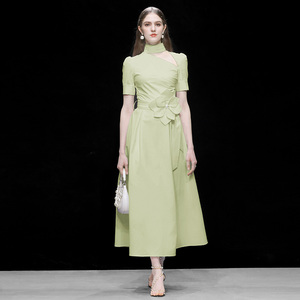 2026夏季新款女装气质优雅长款立领镂空立体花装饰连衣裙