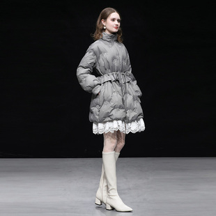 2025年冬季新款立领灯笼袖收腰木耳边设计重工刺绣直充羽绒服外套