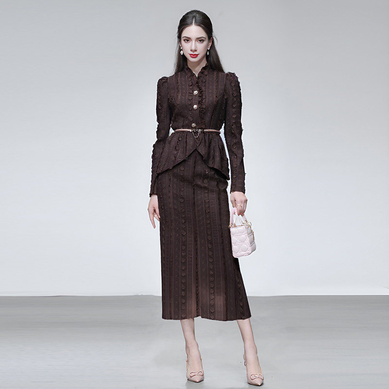 2026春季新款法式名媛拼接荷叶花苞型长袖上衣+高腰直筒半裙套装