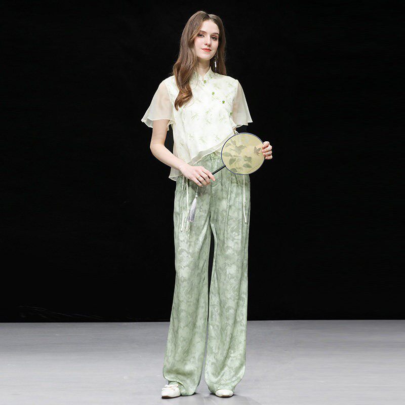2026夏新款新中式旗袍领国风淡雅上衣+高腰晕染印花阔腿长裤套装