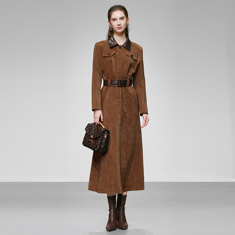 2025秋冬季时尚复古棕色PU拼接收腰系带长款鱼尾连衣裙加厚女