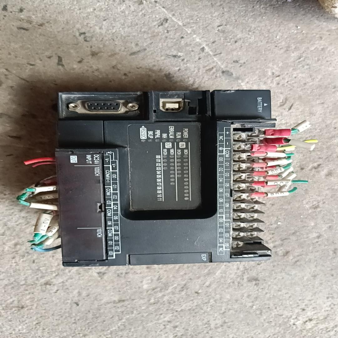 【议价】拆机欧姆龙CP1E-N30SDT-D表面有磕碰