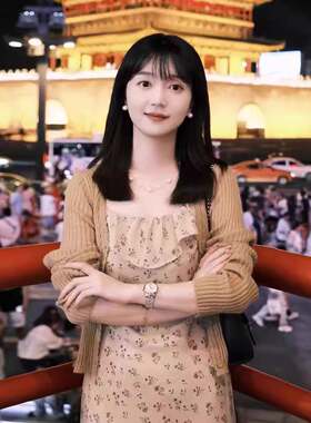 一整套入秋穿搭盐系轻熟针织开衫碎花吊带连衣裙高级感两件套装女