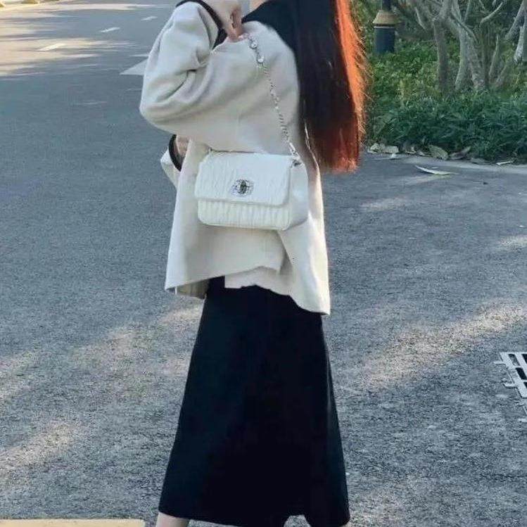 秋冬韩版套装女学生宽松温柔风娃娃领毛呢外套+黑色半身裙两件套,女装/女士精品,时尚套装,淘宝优惠券,粉丝福利购,淘宝优惠卷