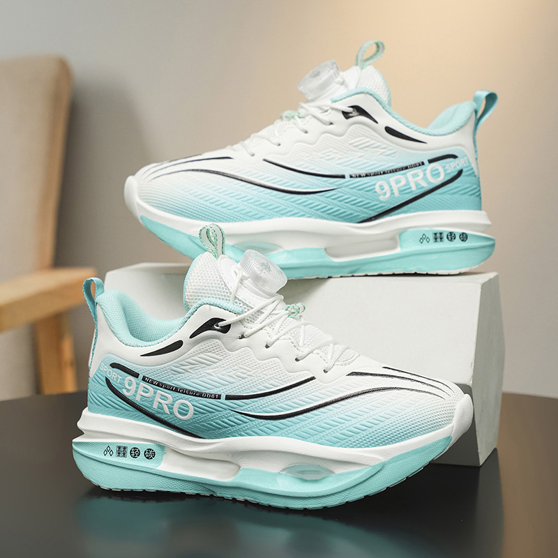 男童运动鞋秋冬2025新款皮面防水儿童鞋子男孩轻便软底学生跑步鞋