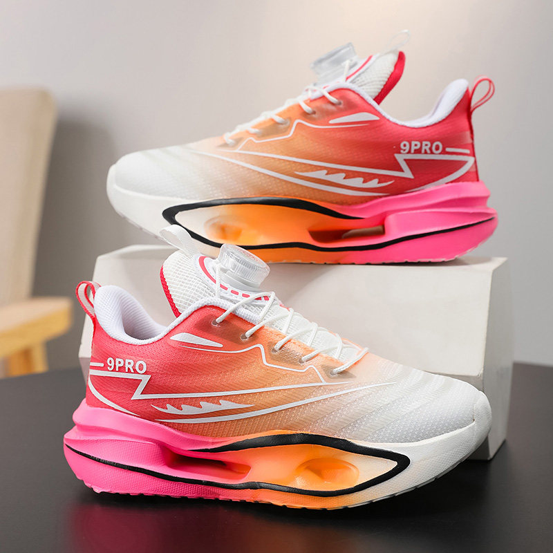 女童鞋子轻便减震2026新款儿童透气跑步鞋中大童网面旋纽扣运动鞋