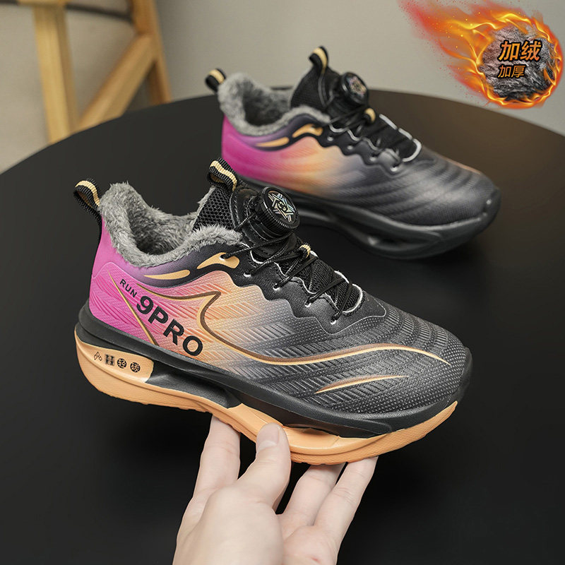 大童男鞋冬季加厚加绒运动鞋男款小学生二棉鞋男童防水皮面跑步鞋