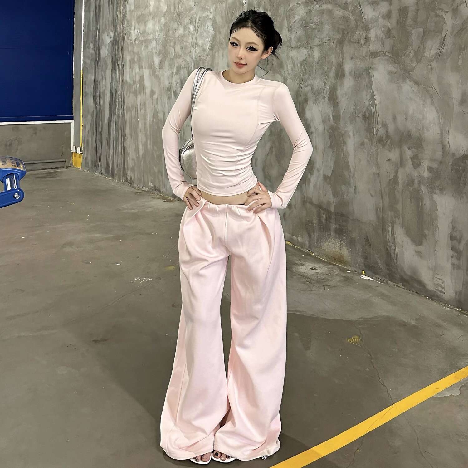 粉色瑜伽服女秋季新款跑步运动上衣健身训练速干透气紧身长袖T恤