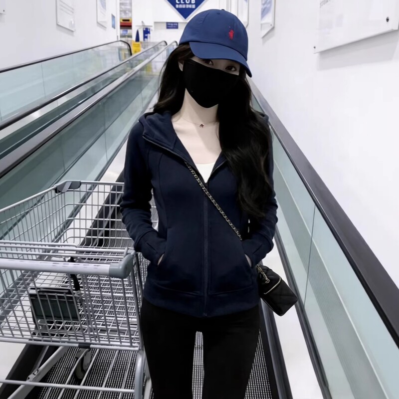 藏青色卫衣外套女秋冬季韩系修身连帽加绒短款拉链正肩瑜伽服上衣