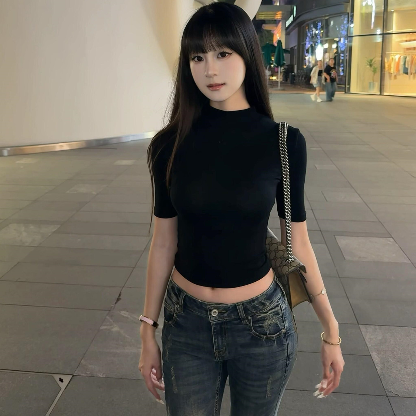 美式酷辣黑色半高领正肩短袖T恤女早秋性感紧身收腰短款中袖上衣