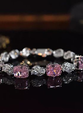 莫桑石奢华粉白钻爆闪手链