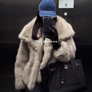 现货批发欧美冬季慵懒风大翻领人造毛狐狸毛皮草外套大衣短款跨境