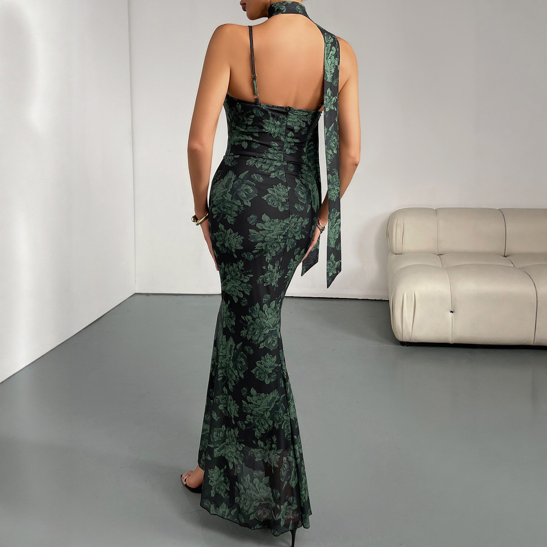 A新款欧美风吊带印花鱼尾长裙女