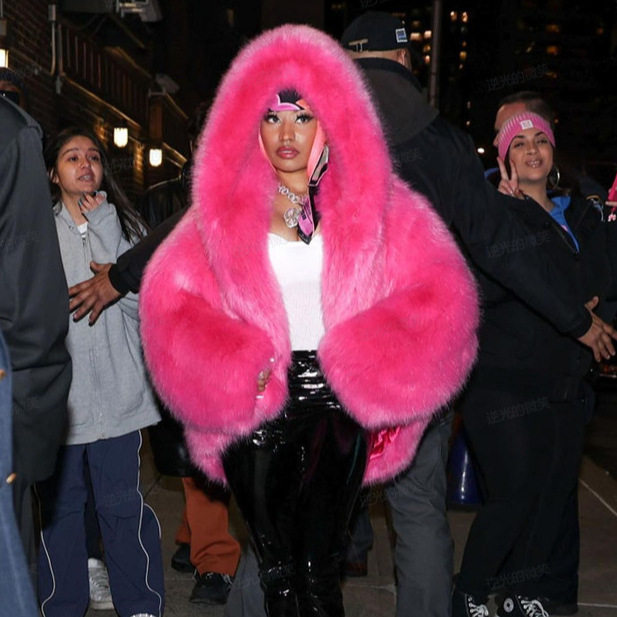 外贸欧美跨境冬季仿狐狸毛皮草斗篷连帽外套女毛茸茸新娘披肩