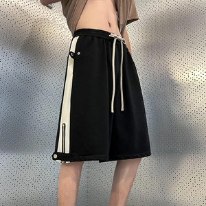 港风夏款男短裤条纹拼接侧边开叉拉链织带五分马裤D3088P35,男士咖色羽绒服怎么搭配搭图片