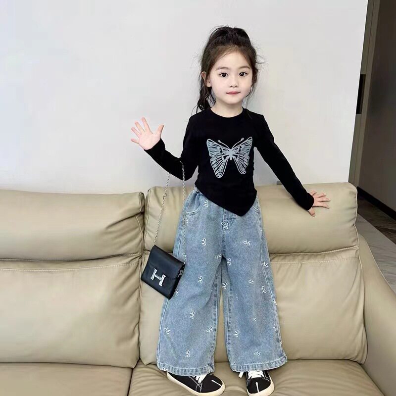女童T恤牛仔裤套装秋装新款韩版时髦儿童长袖打底衫刺绣直筒长裤