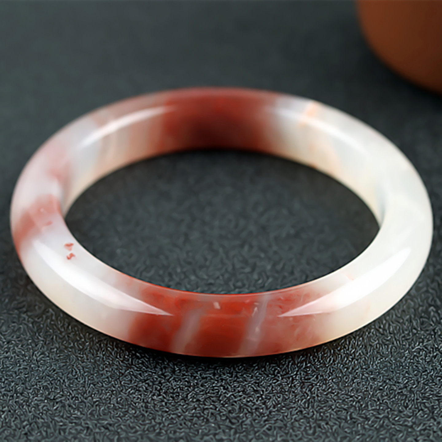 收藏级 桂林鸡血玉手镯冰种白底红贵妃料54圈口正品天然玉石镯子