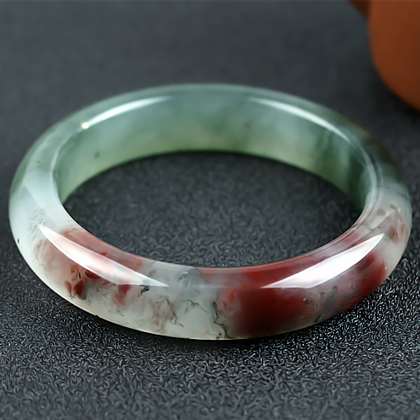 收藏级 桂林鸡血玉手镯冰种三彩贵妃料57圈口正品天然玉石镯子女