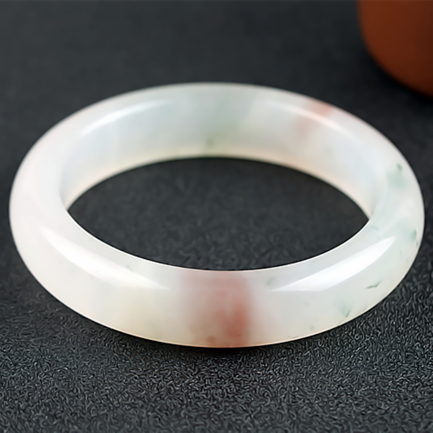 收藏级 桂林鸡血玉手镯高冰种三彩粉色贵妃料57圈口正品玉石镯子