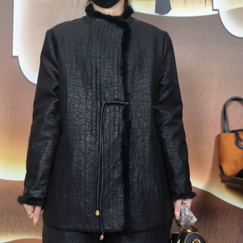 【水貂领龟纹棉上衣】100%桑蚕丝龟纹香云纱填充100%桑蚕丝dz161