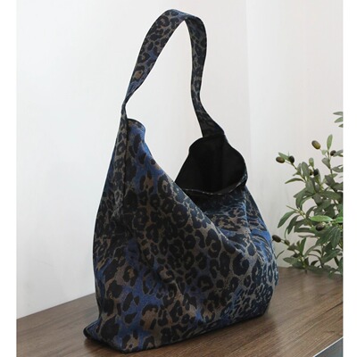 【PIGMISS】牛仔布豹纹大容量托特包软包购物袋通勤包单肩妈咪包