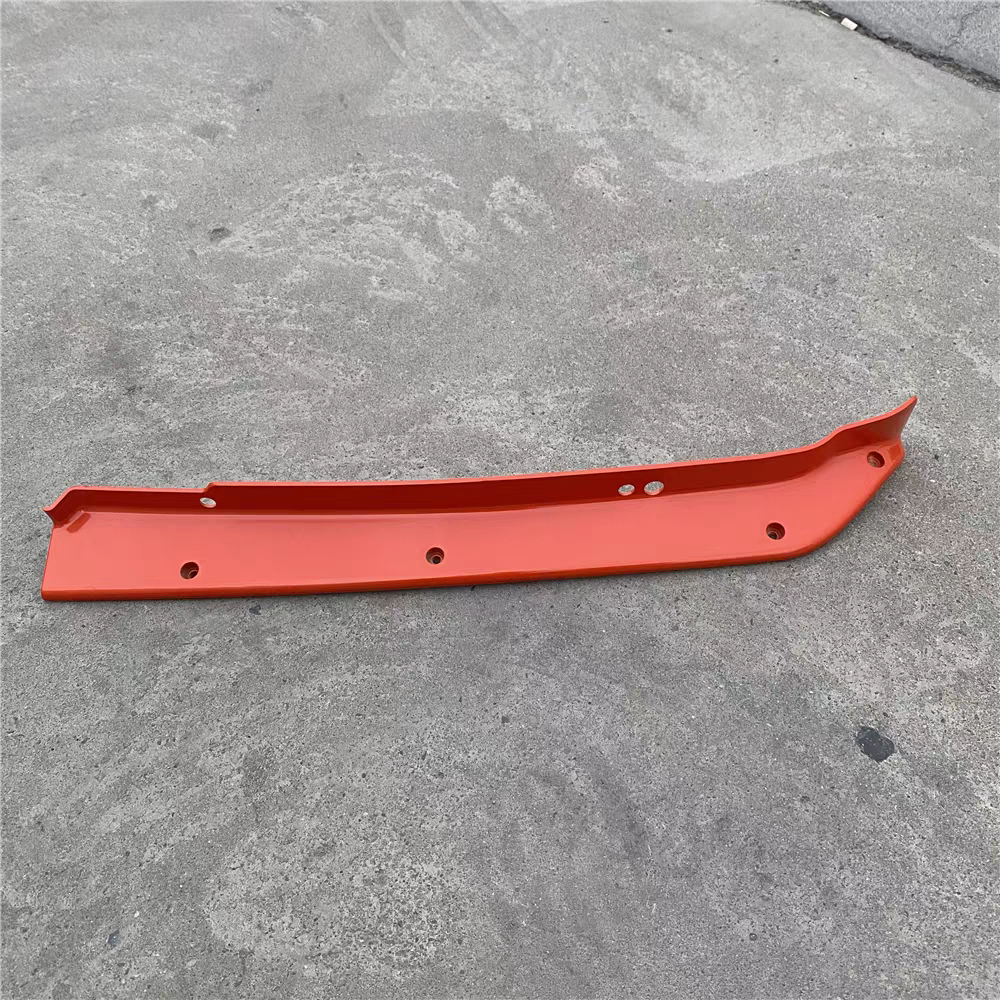 适用于中国重汽汕德卡C7H保险杠边条装饰条G7前杠装饰板红黄白色