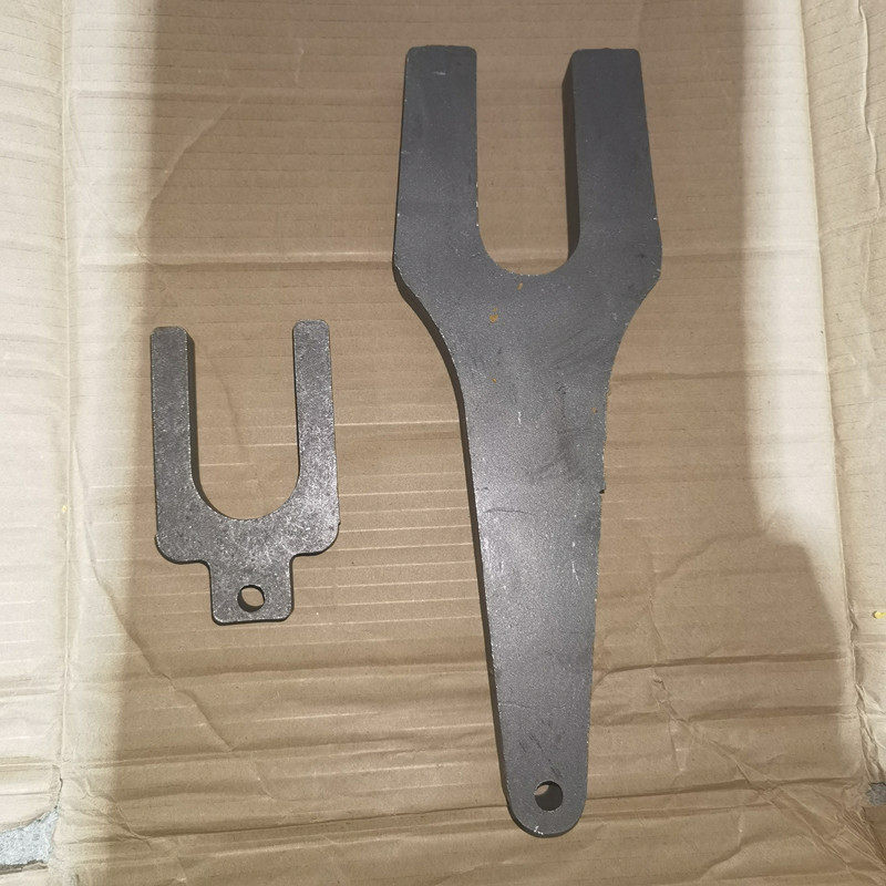 潜孔钻机钻车42/50/60/64/76钻杆大小半圆扳手垫叉子7字拆杆卸杆