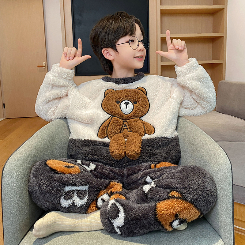 秋冬季长毛绒儿童睡衣男童可爱卡通加厚保暖珊瑚绒中小大童
