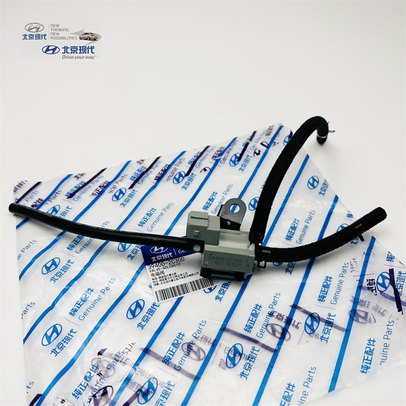 现代起亚中冷器涡轮增压器电磁阀