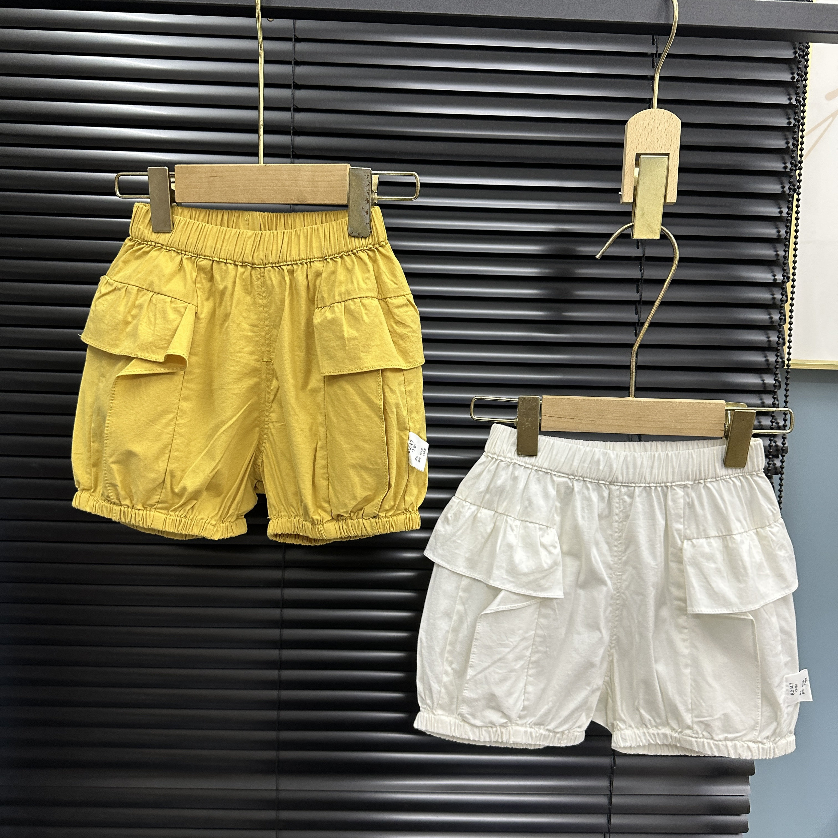 80-120夏装新品福利女童纯棉木耳边花苞短裤松紧腰中小童大PP裤子