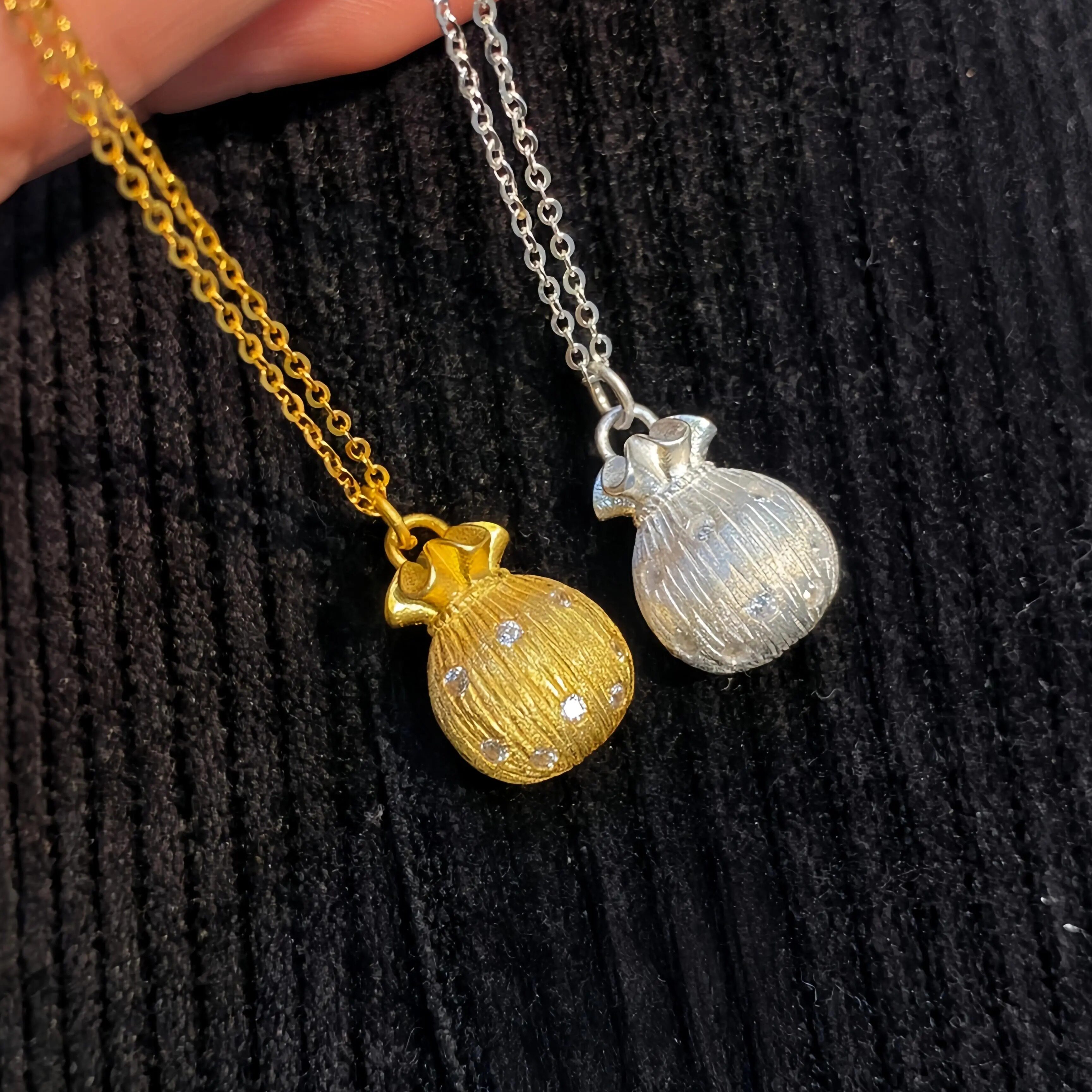 s925纯银拉丝镶锆石钱袋项链女好运小福袋新款锁骨链新中式小红书