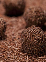 Brigadeiro Chocolate Balls, Beijinho Coconut Balls, Milk Balls, frozen Brazilian specialty dessert 225g thumbnail 3