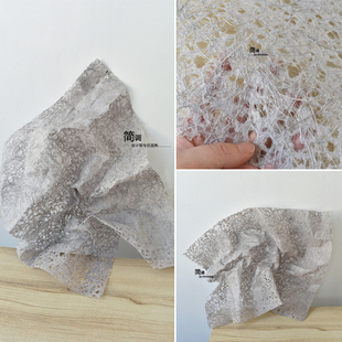 灰色破旧镂空洞洞褶皱肌理改造再造创意服装树条编织设计师纸布料