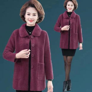 仿羊羔绒外套秋冬装新款中老年显瘦女装小个子短款纽扣上衣
