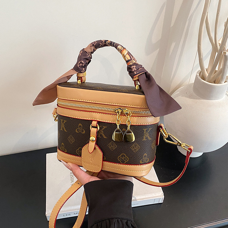 小众盒子包女包欧美时尚老花单肩斜挎饭桶包潮复古丝巾手提水桶包