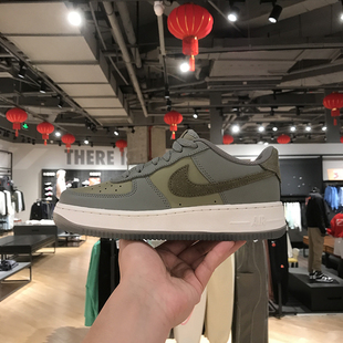 耐克大童鞋女鞋2024春款空军一号低帮缓震运动经典板鞋FQ6948-001