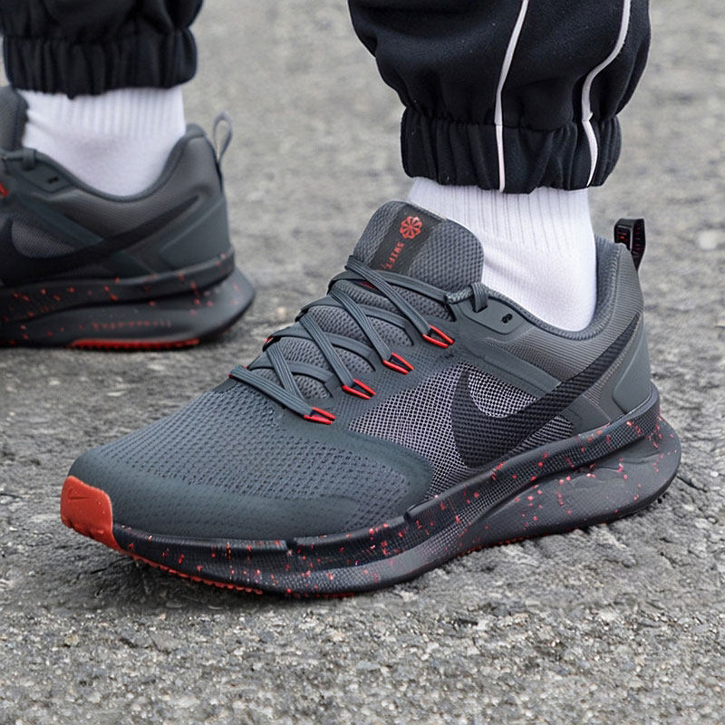 Nike耐克男鞋2025春季RUN SWIFT 3轻便透气耐磨跑步鞋 IB3972-021