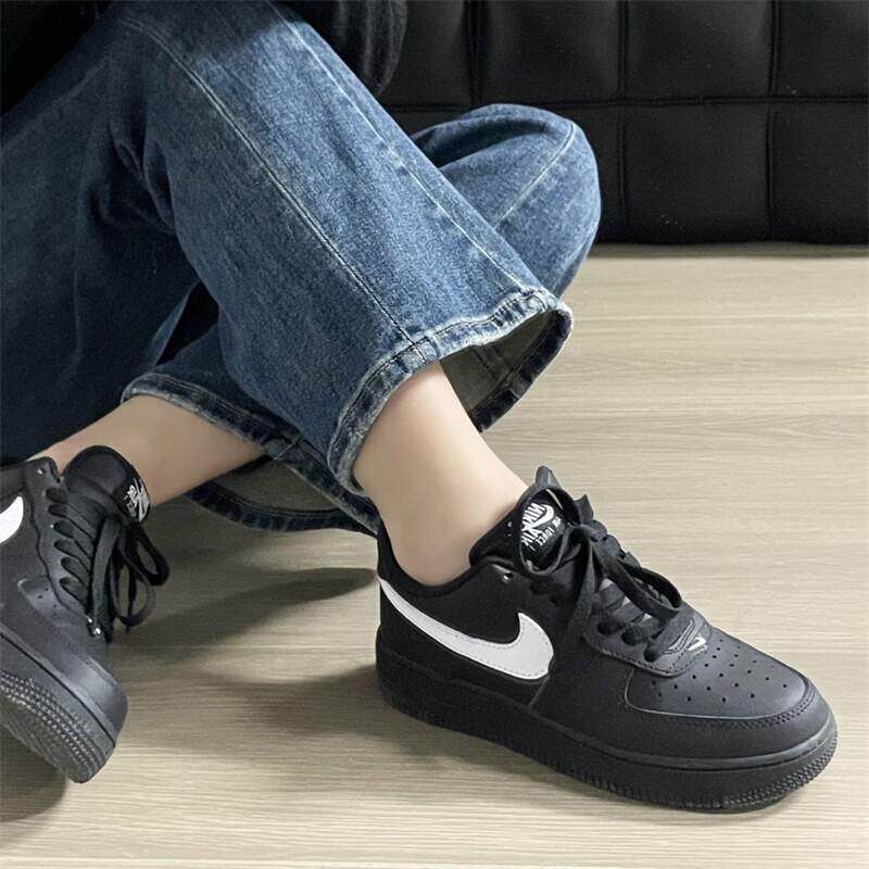 Nike耐克男鞋2025秋季AF1空军一号黑武士耐磨休闲板鞋 FZ0627-010