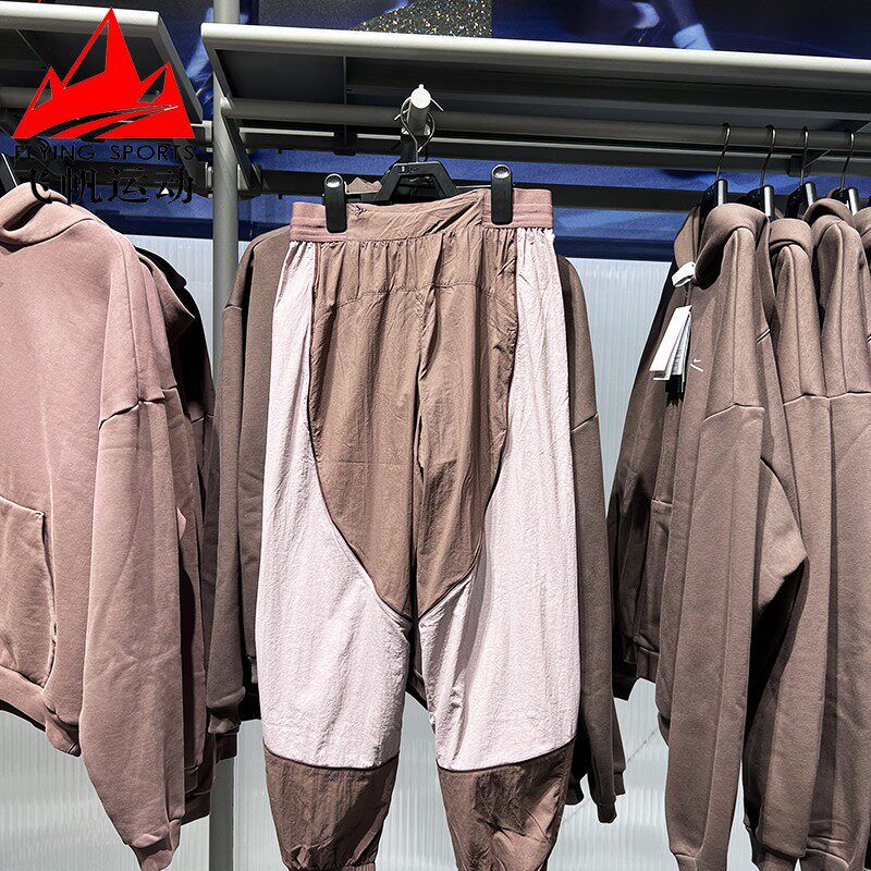 Nike耐克女装2026春新款梭织拼接撞色束脚运动休闲长裤IQ0182-502