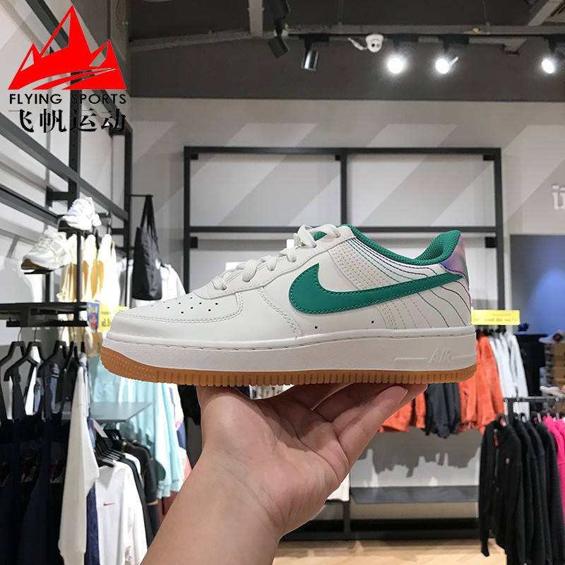 耐克女鞋AIR FORCE 1 GS空军一号时尚百搭休闲运动板鞋FJ7540-100