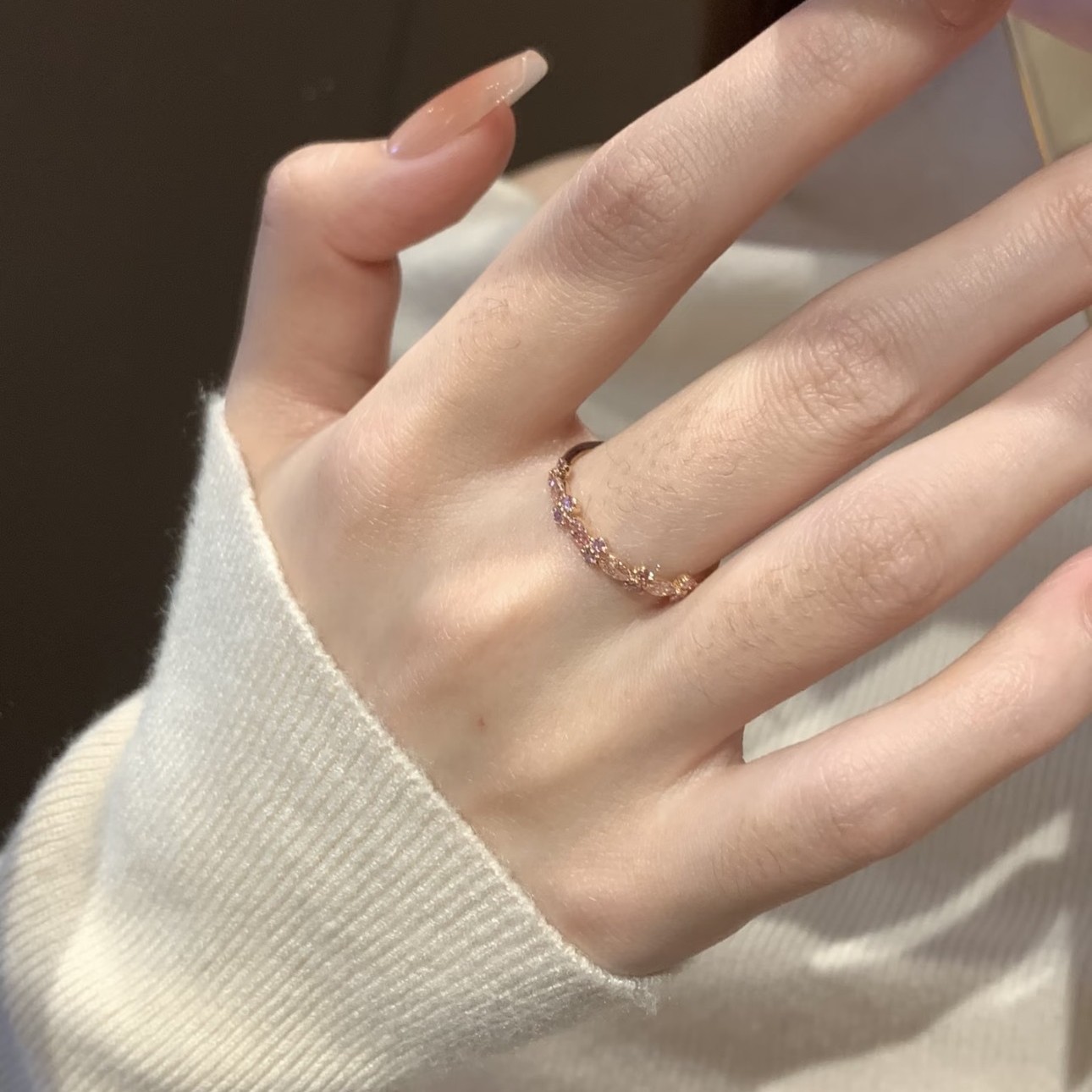 新款薰衣草莫奈玫瑰金粉钻戒指女甜美闪钻可调节指环轻奢小众高级