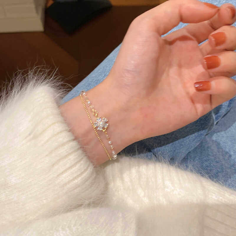 超闪锆石珍珠双层花朵手链女生2024年新款轻奢小众设计高级感手饰