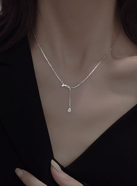 气质水滴项链女轻奢小众高级设计感ins学生闺蜜流苏锁骨链